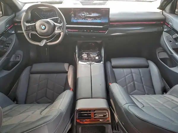 Bmw 5 Series 2025