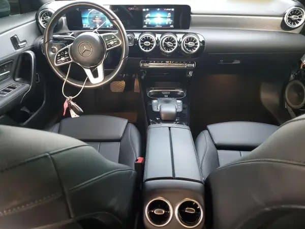 Mercedes Benz A Klasse 2021