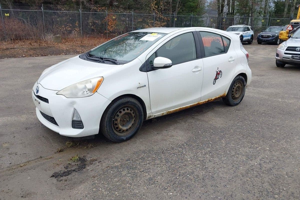 Toyota Prius C 2012