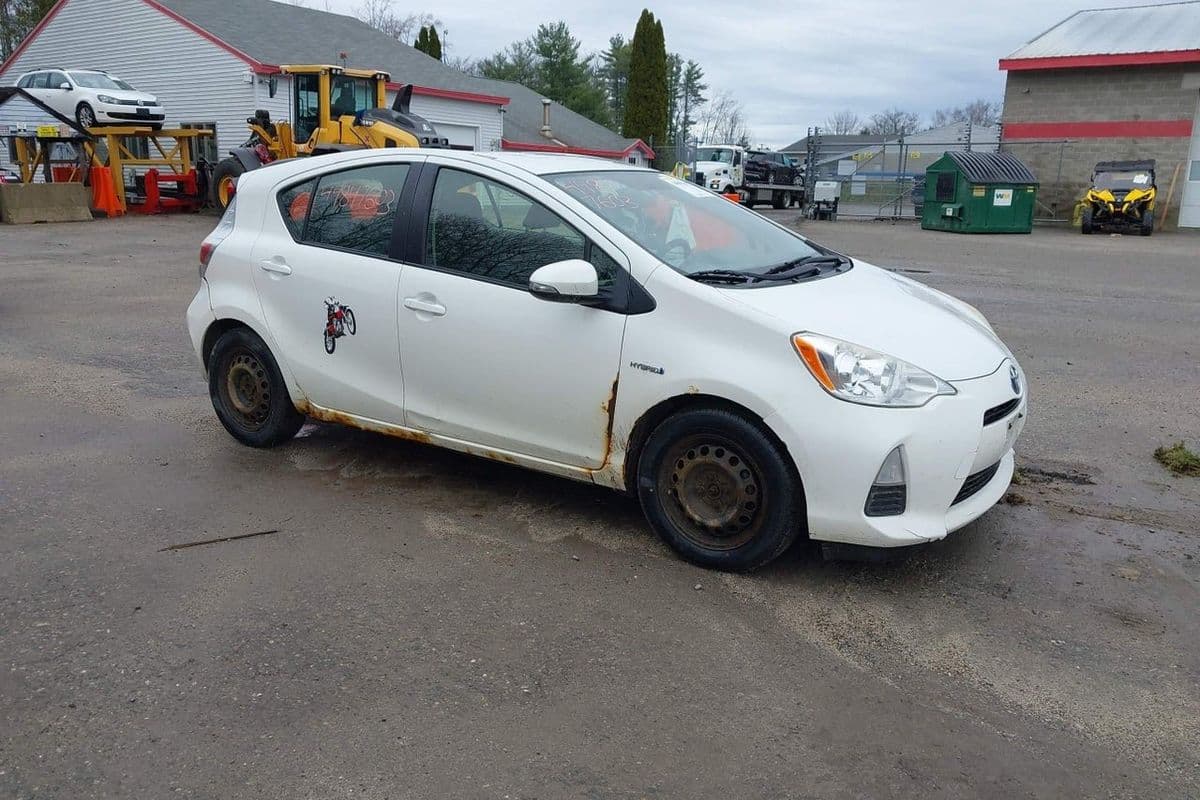 Toyota Prius C 2012