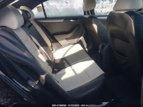 Volkswagen Jetta 2016